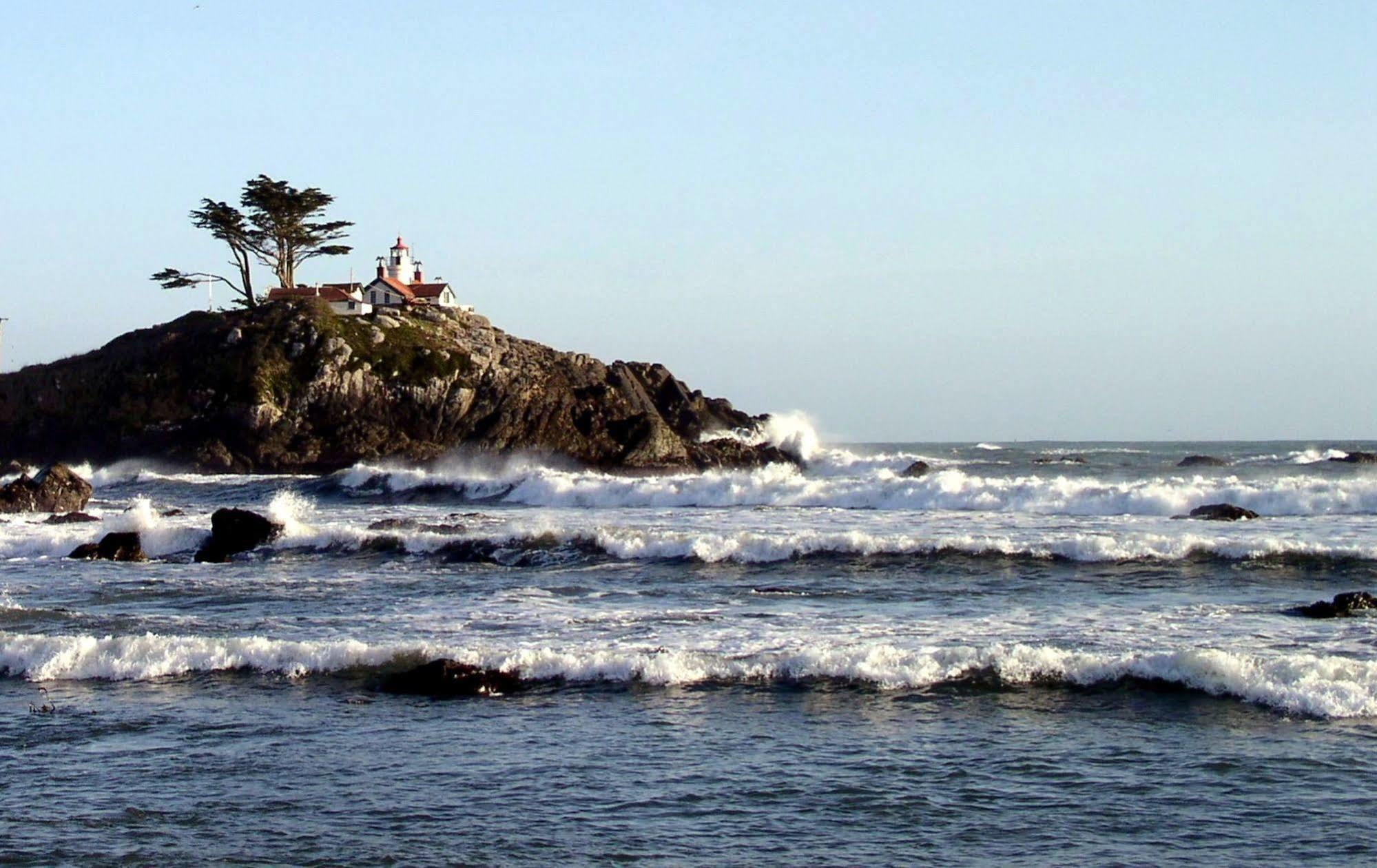Oceanfront Lodge Crescent City Exterior photo